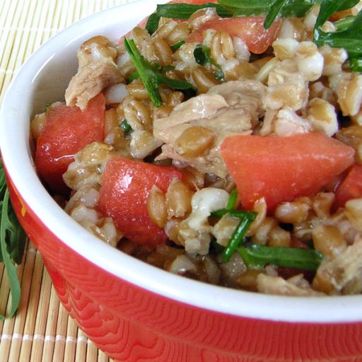 Insalata di farro, fagiolini e tonno